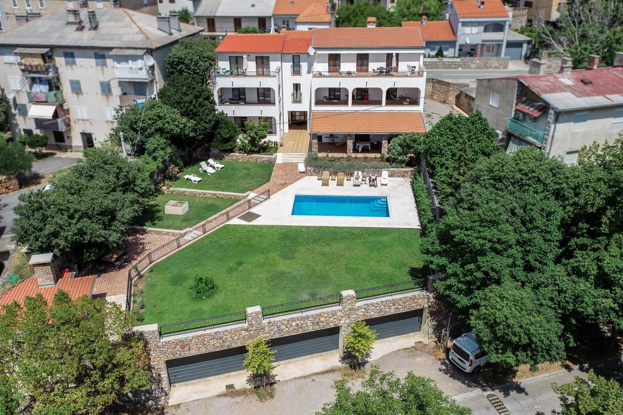 Guesthouse Ruza - Apartments سينج المظهر الخارجي الصورة